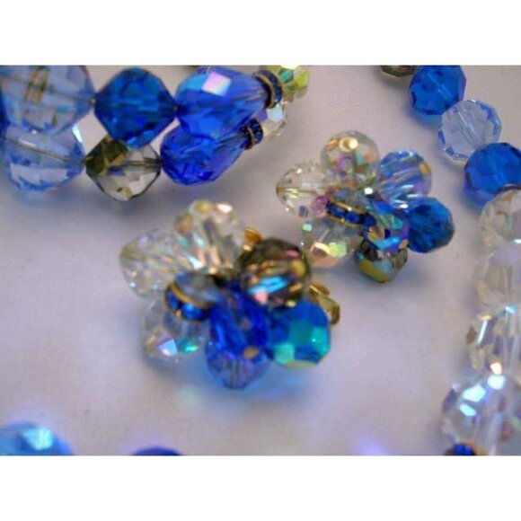Vintage Jewelry Vendome Blue Crystal Necklace - Picture 6 of 7
